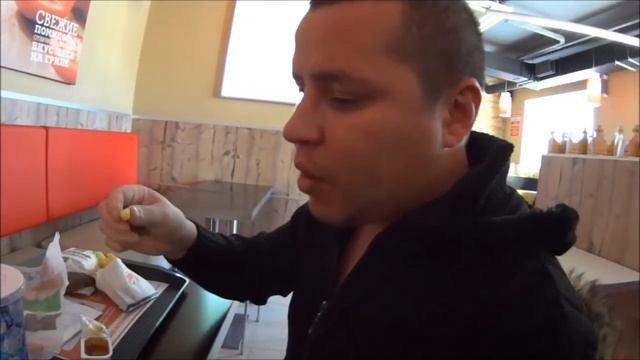 Новая жизнь Дяди Юры \ «Burger King» ( 8 - Серия ) смотреть онлайн