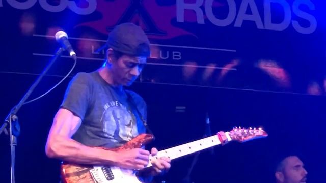 SHRED BATTLE :: Greg Howe vs. Richie Kotzen (Who Wins?) смотреть онлайн