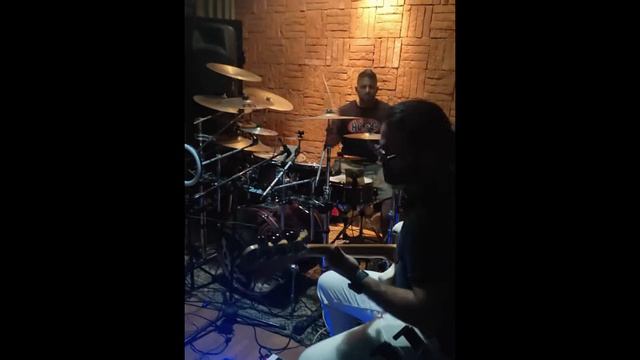 Ensayo versiology 4: Fender Precision Bass/Prueba de grabación смотреть онлайн