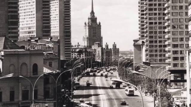 МОСКОВСКИЕ ОКНА / ТОРЧИЛИН / | АЛЕКСАНДР / МОСКОНЦЕРТ – смотреть онлайн ...