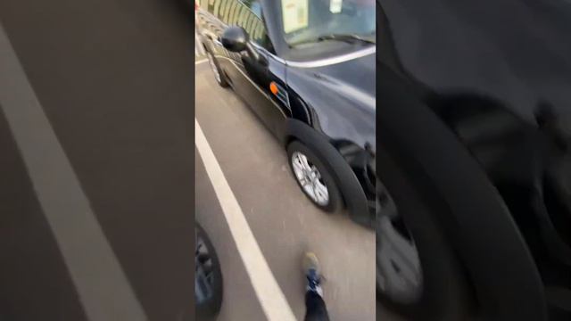 На этом рынке скупают любой хлам! Mini Countryman Cooper S