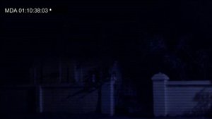 Призрак прогуливается Реальный призрак Псих (360p)