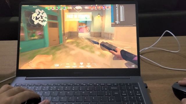 Samsung Galaxy Book2 i5-1235U: desempenho Valorant смотреть онлайн