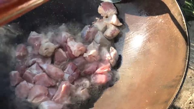 Приготовление «Забубурихи» блюдо из свинины, и овощей!