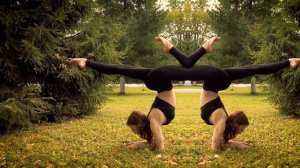 Йога на траве