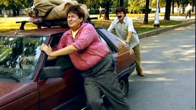 В городке - Серия 3, Дача смотреть онлайн