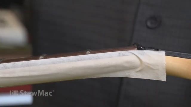 Как отшлифовать острые кромки ладов на гитаре (StewMac русский перевод) смотреть онлайн