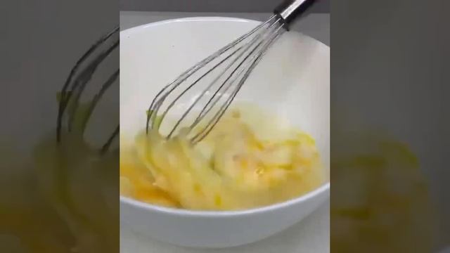 пирог с капустой на сковороде смотреть онлайн