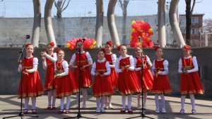 Ой, сад во дворе