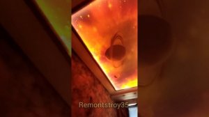 Натяжной потолок с эффектом Double Vision (дабл вижн), световые линии.