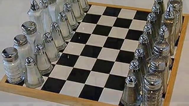 НЕОБЫЧНЫЕ ШАХМАТЫ И ШАХМАТНЫЕ ДОСКИ музыка Эдуард Грач Скрипка автор клипа Зоя Боур-Москаленко