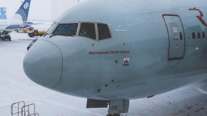 Посадка в Хабаровске. Боинг 777 а/к Россия