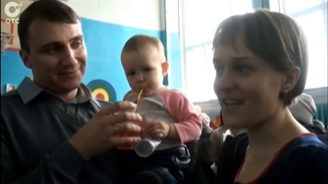 В Доволенском районе школьники устроили ярмарку, на которой представили свои таланты