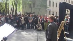 Александр Петрунько в день Одесской Хатыни у укр посольства в Москве.mp4