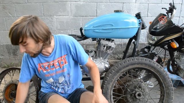 СОБИРАЮ УРАЛ 150 КУБОВ! смотреть онлайн