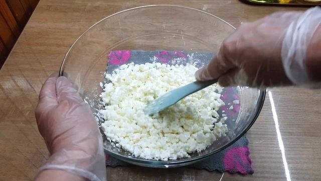 Очень вкусный пирог с творогом. Раз попробуешь - захочешь еще!