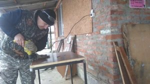 Старый стол и попытка его переделки