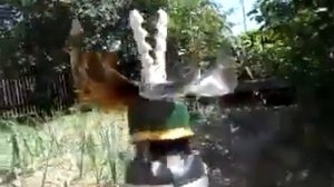 Отпугиватель птиц из плстиковых бутылок. Версия 2