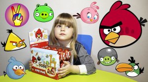 Киндеры сюрпризы Энгри Бердс. Много киндеров ЗЛЫЕ ПТИЧКИ. Открываем целую коробку яиц Angry Birds