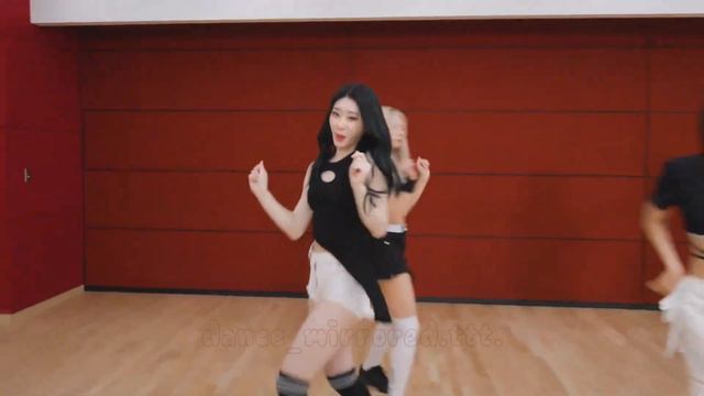 ITZY - RINGO dance practice mirrored