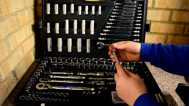 Halfords Advanced 200 Piece Socket Set- Review смотреть онлайн