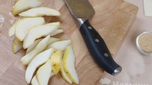 Слойки с грушей из слоеного теста