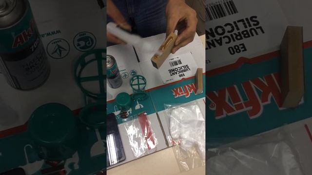 Как правильно использовать двухкомпонентный клей Akfix (Акфикс) 705 смотреть онлайн