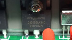 Что внутри дешёвых  и дорогого инвертора | Разборка и обзор компонентов ?