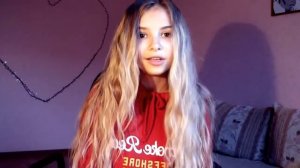 Девочка няшка нереально круто перепела песню Я не отступлю