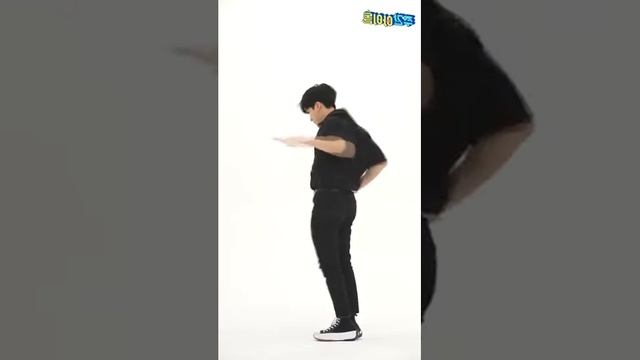 Stray Kids - Thunderous Dance Mirrored Changbin Ver.