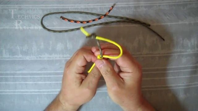 Подвижный узел из паракорда The mobile unit of parachute cord