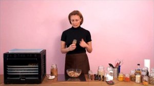 Урок 29 - Карамелизованный грецкий орех с корицей - Базовый курс ProШоколад