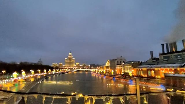 Новогодняя Москва. Парк Зарядье, Красная площадь...