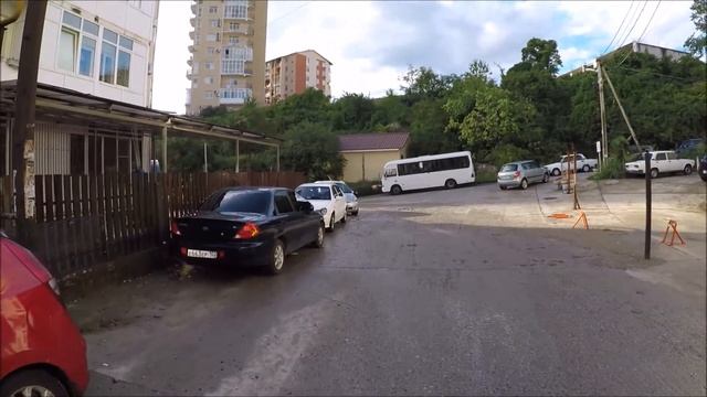 КВАРТИРА С РЕМОНТОМ В РАЙОНЕ МАМАЙКА / УЛ.ФАДЕЕВА. Недвижимость в Сочи
