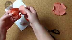 БУКЕТ РОЗ ИЗ ПОЛИЭТИЛЕНОВЫХ ПАКЕТОВ! DIY с Маринкой-Малинкой