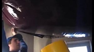 Плюсы и минусы натяжных потолков в ванной   что перевесит