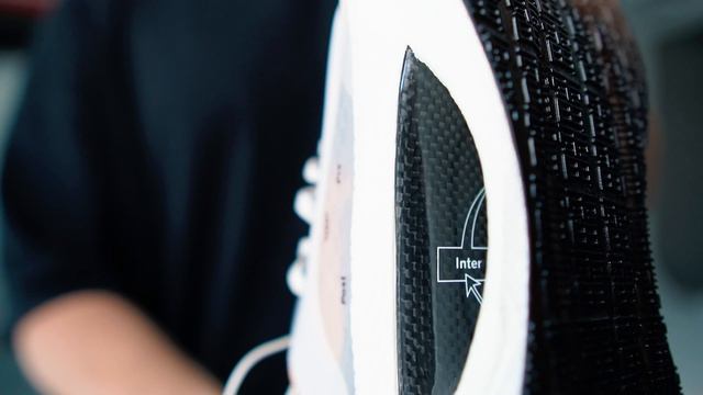 САМЫЕ БЫСТРЫЕ БЕГОВЫЕ КРОССОВКИ В МИРЕ. БЕГИ БЫСТРЕЕ | Li-Ning x Soulland Shadow / Двойной Карбон
