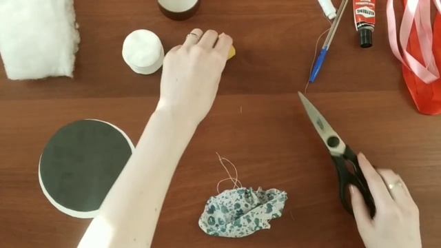4 класс. Тема: "Швейная фабрика. Изделие "Игольница"