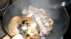 СТУДЕНЬ ИЗ РУЛЬКИ И СВИНЫХ НОЖЕК/ СТУДЕНЬ ИЗ РУССКОЙ ПЕЧИ.  JELLY OF THE SHANK AND PORK FEET.