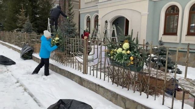 Новогоднее оформление фасада
