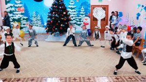 Танец зверей (старшая группа)