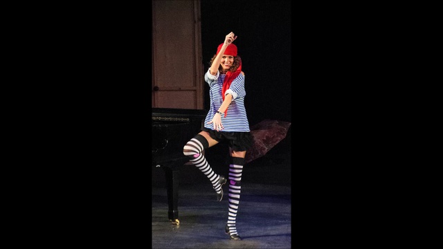 Спектакль "Блеск и нищета кабаре" смотреть онлайн