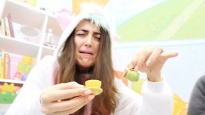 Прикольные видео - Милая пони Единорожка и Акула пьют чай! - Весёлые игры одевалки для девочек