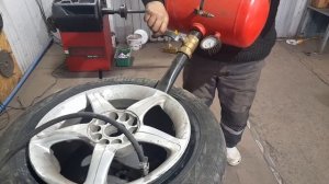 что делать если не получается накачать колесо ?