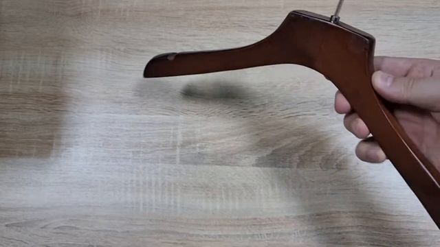 Вешалка для одежды ALL1.2.mp4 смотреть онлайн