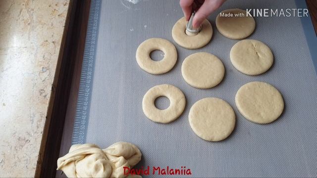 ПОНЧИКИ | ДОНАТЫ | Покрытые ГЛАЗУРЬЮ | ПРОСТО и ВКУСНО | Donuts | David Malaniia смотреть онлайн