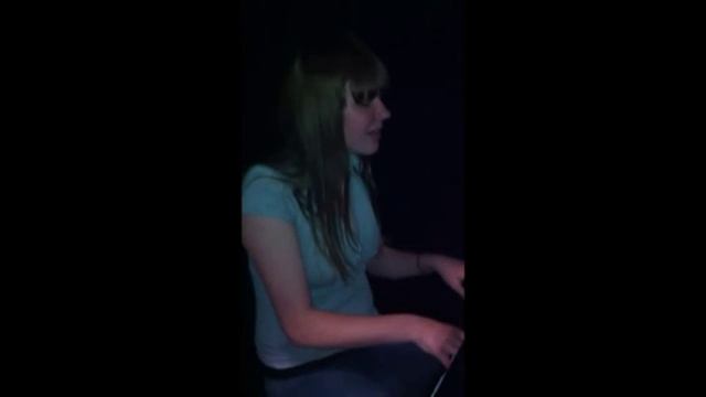 Cassidy-Rae Singing Hey Soul Sister смотреть онлайн