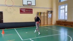 Баскетбол - разминка с баскетбольным мячом. Специальные упражнения .Часть 2.