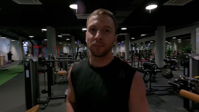 КАК НАКАЧАТЬ БИЦЕПС - на массу и рельеф смотреть онлайн