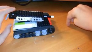 СТЛ-1. Первый стреляющий танк из лего!